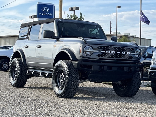 2022 Ford Bronco Badlands photo 6