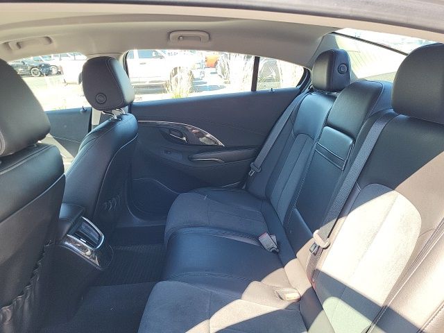 2015 Buick LaCrosse Base photo 9