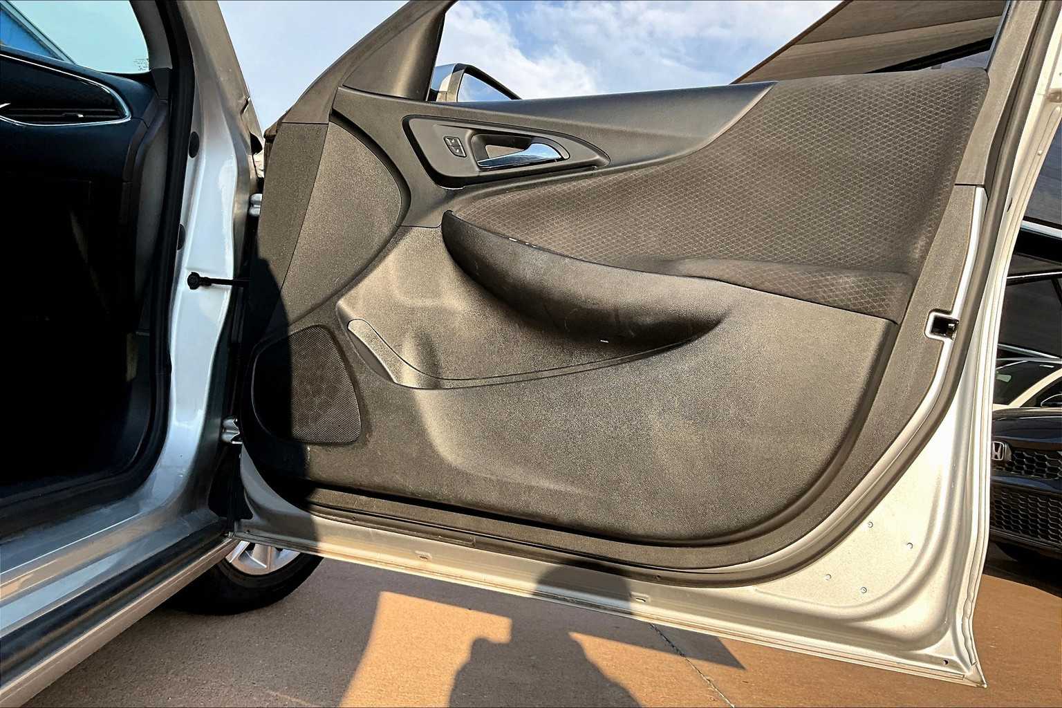 2021 Chevrolet Malibu 1LT photo 19