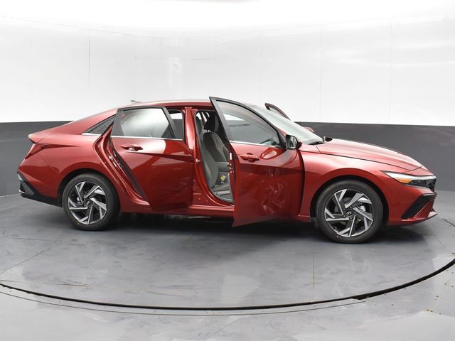 2024 Hyundai Elantra SEL Convenience photo 45