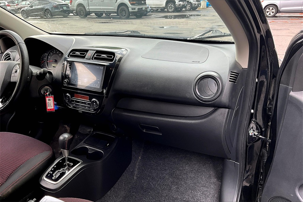 2024 Mitsubishi Mirage G4 ES photo 13
