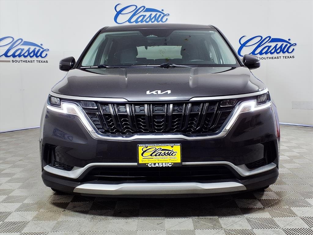 2022 Kia Carnival LX photo 5