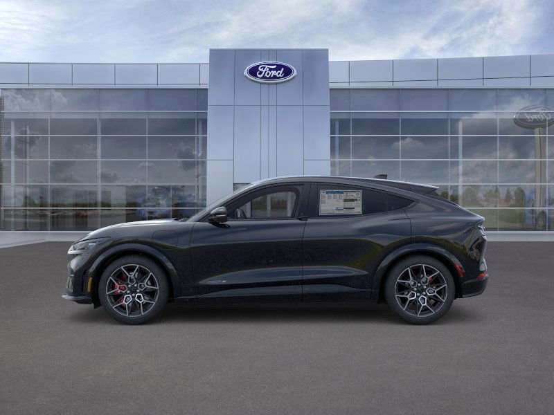 2025 Ford Mustang Mach-E GT photo 3