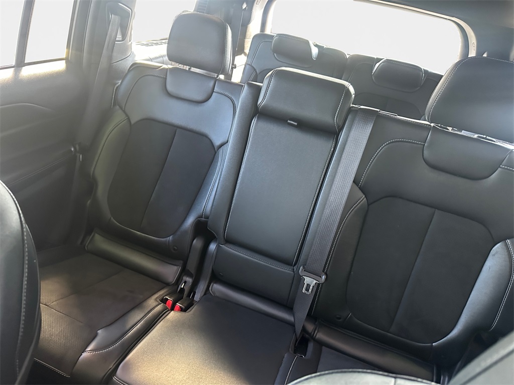 2024 Jeep Grand Cherokee Altitude photo 7