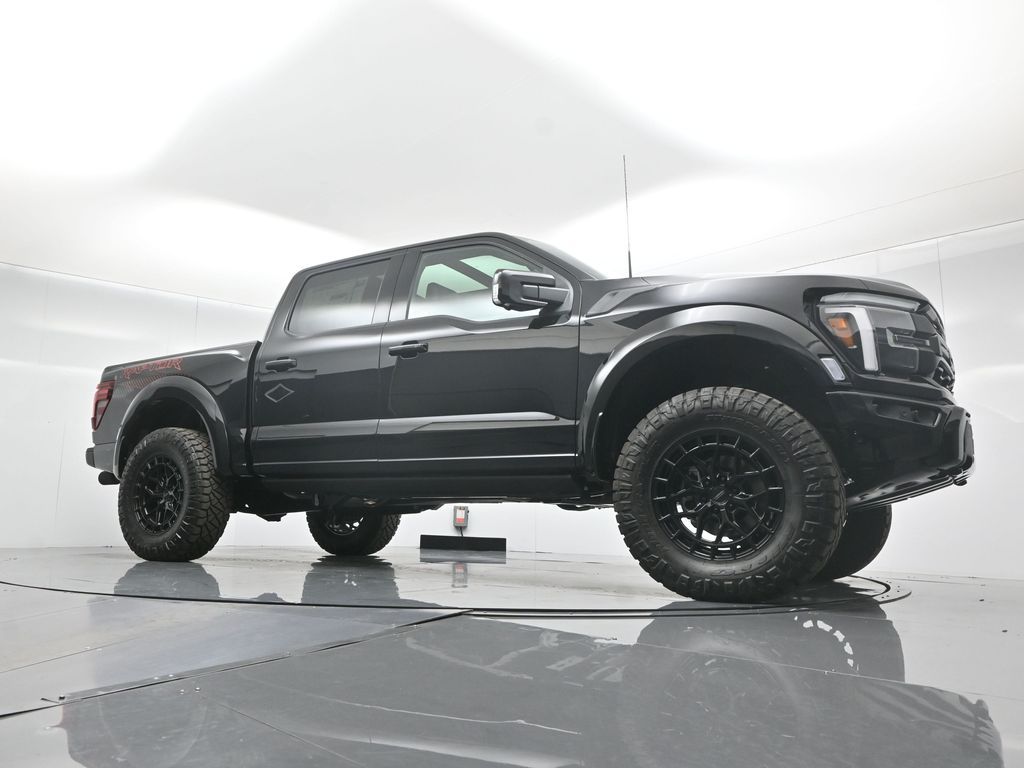 2025 Ford F-150 Raptor photo 44