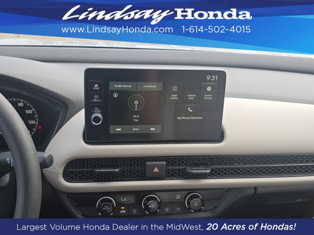 2026 Honda HR-V LX photo 2