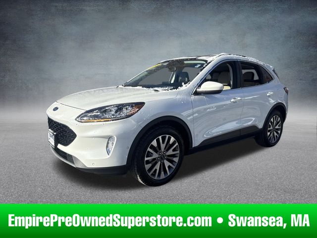 2021 Ford Escape Titanium's photo