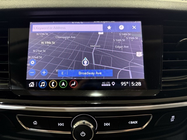 2018 Buick Regal TourX Essence photo 2