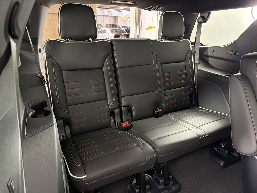 2025 Gmc Yukon AT4 Ultimate photo 14