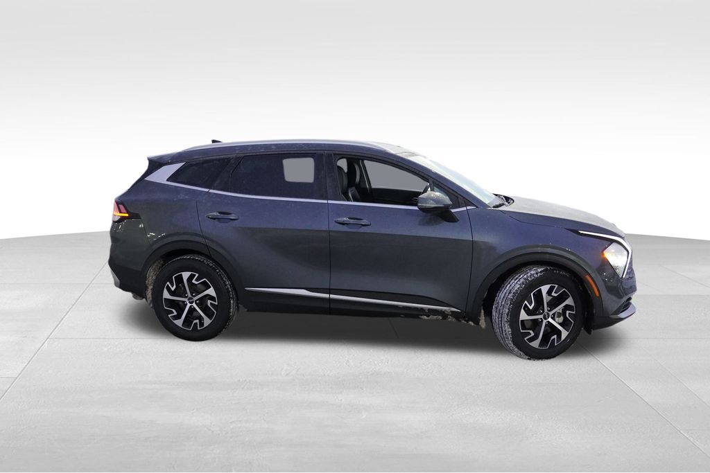 2023 Kia Sportage Hybrid EX photo 2