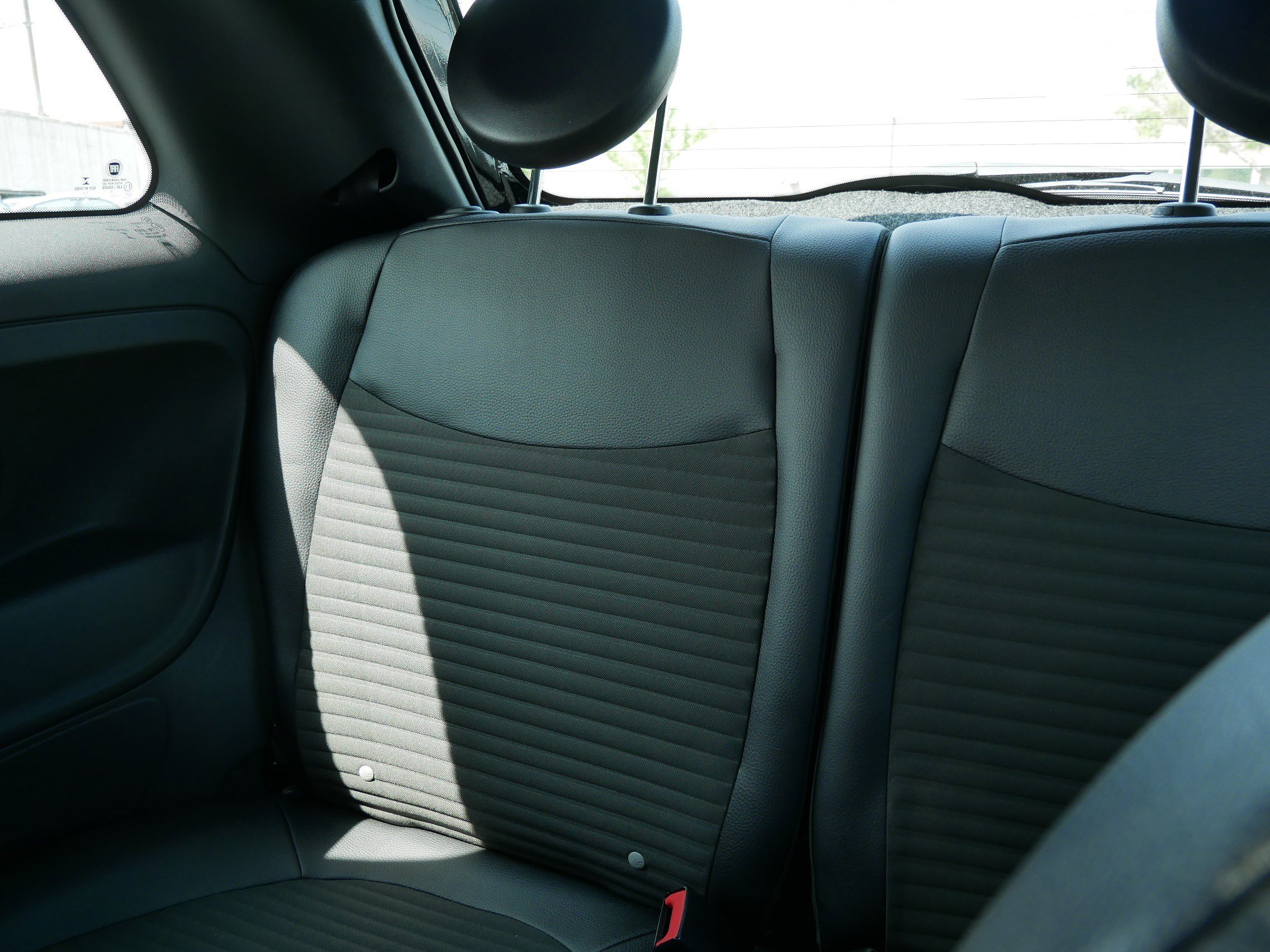 2015 Fiat 500 Sport photo 12