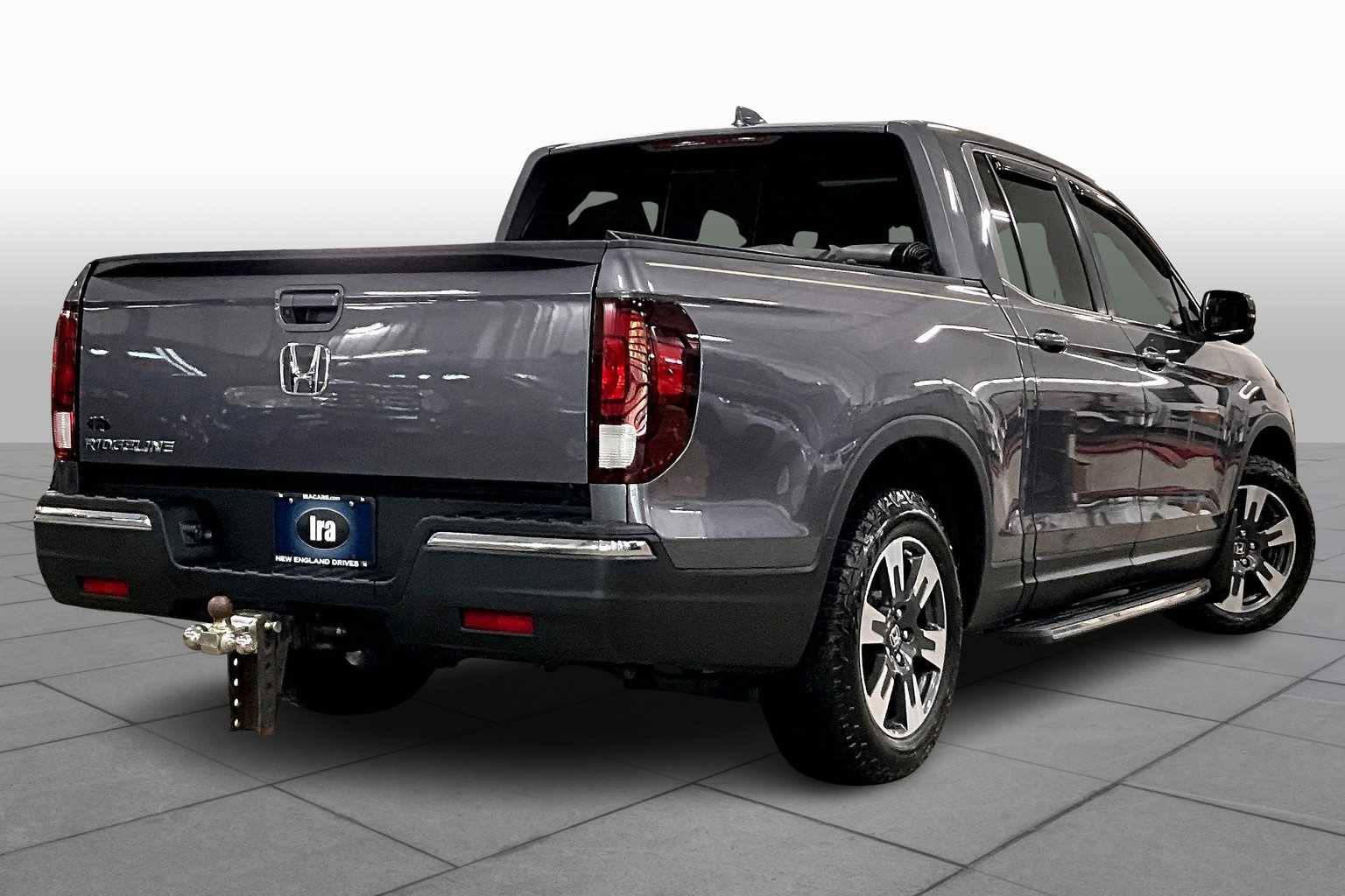 2019 Honda Ridgeline RTL-T photo 12