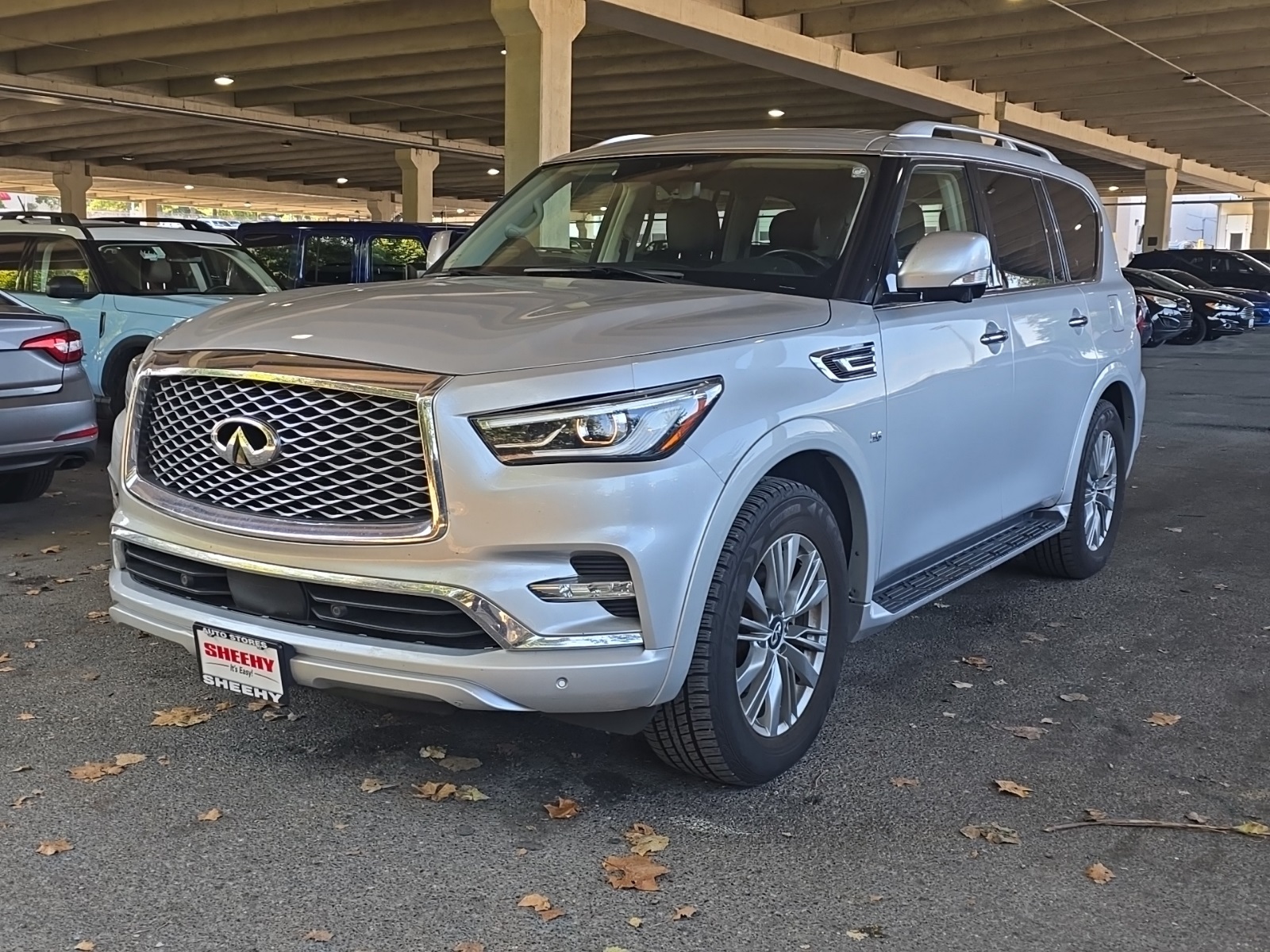 2020 Infiniti QX80 Luxe photo 13