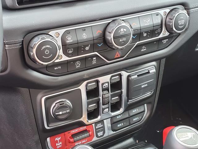 2025 Jeep Gladiator Rubicon photo 16