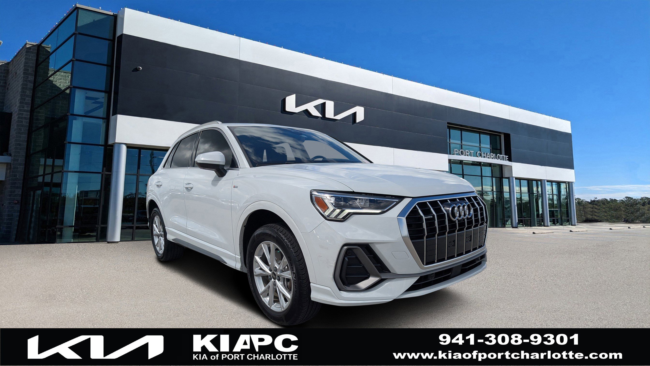 2024 Audi Q3 S Line Premium Plus's photo