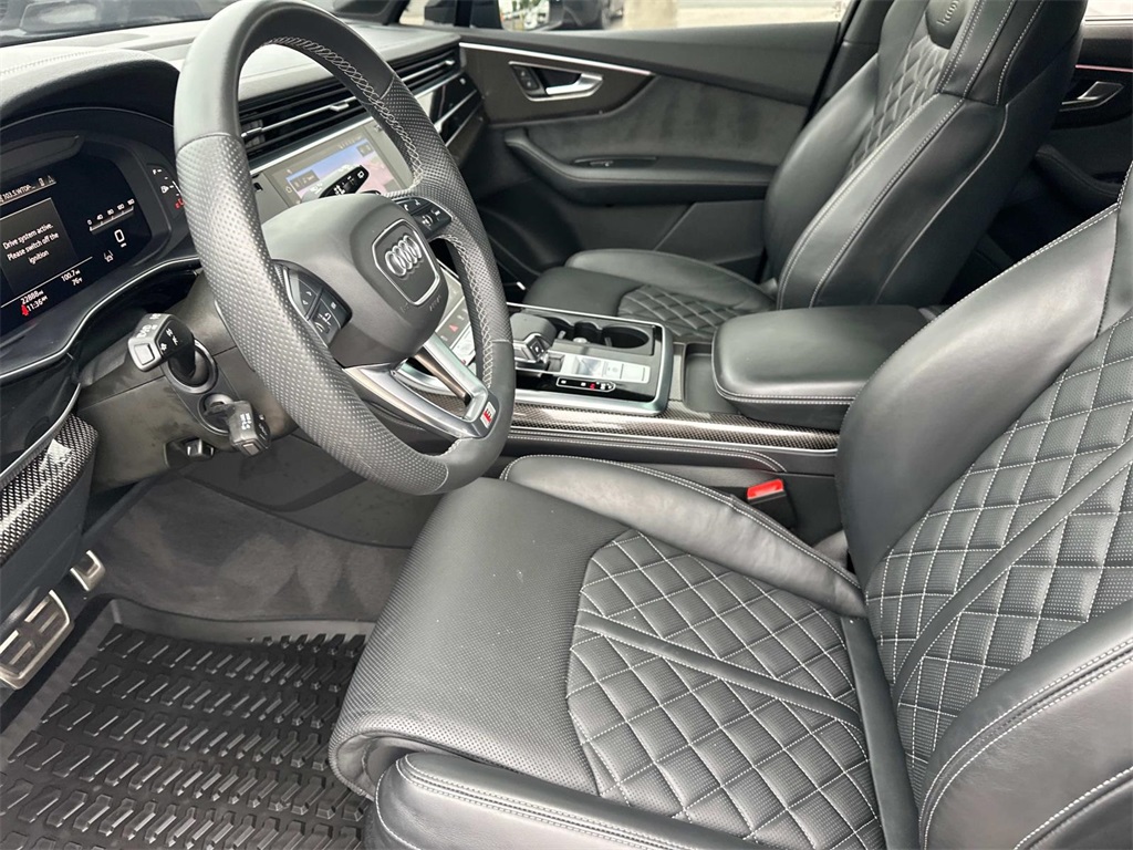 2023 Audi SQ7 Prestige photo 12