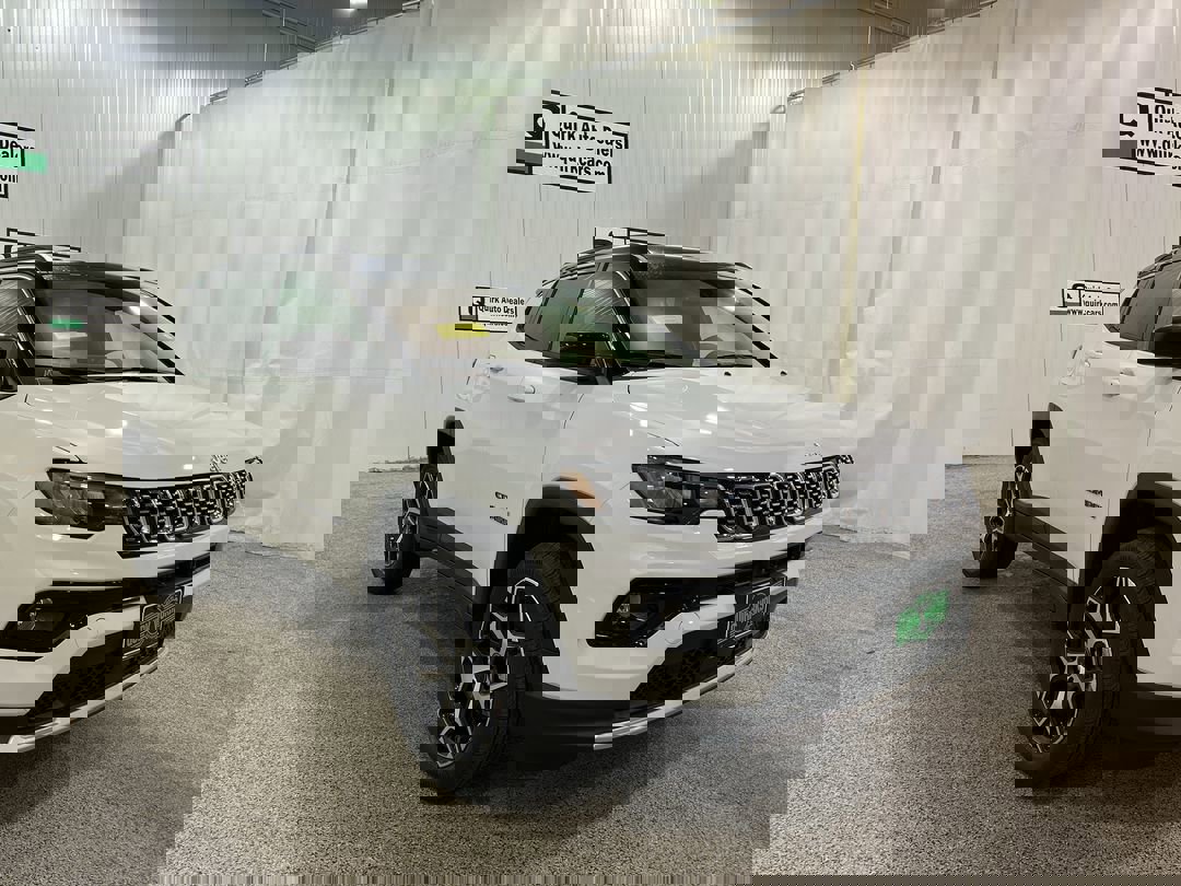 2026 Jeep Compass Limited's photo