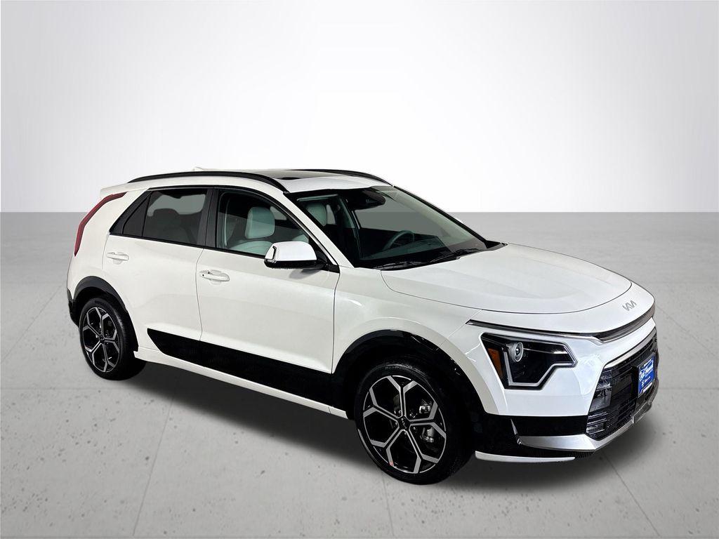 2025 Kia Niro EX Touring photo 4