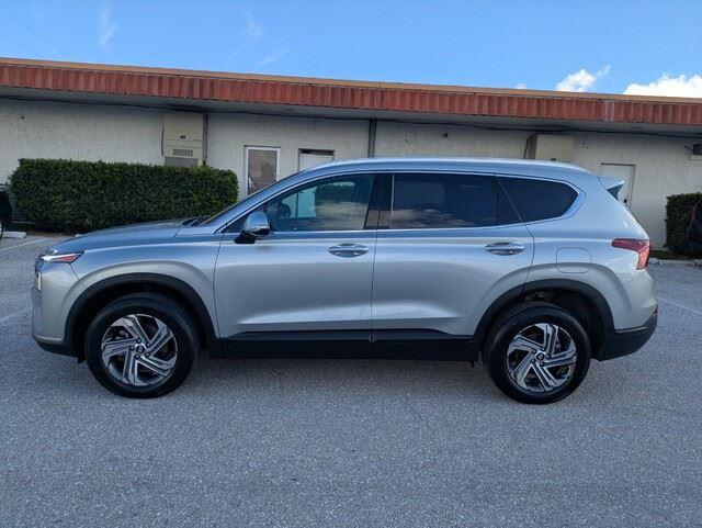 2023 Hyundai Santa Fe SEL photo 3