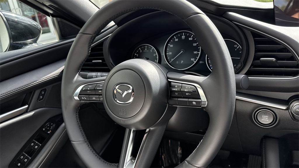 2025 Mazda Mazda3 Hatchback 2.5 Select Sport photo 53