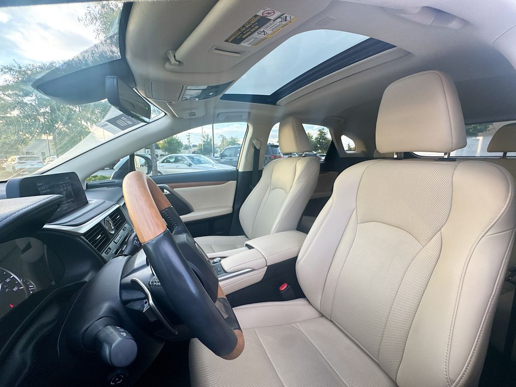 2021 Lexus RX 350 photo 12