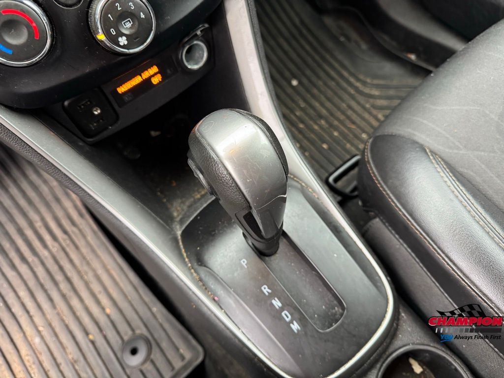 2019 Chevrolet Trax LT photo 16