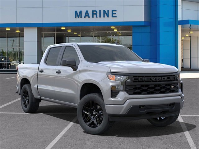 2025 Chevrolet Silverado 1500 Custom photo 5