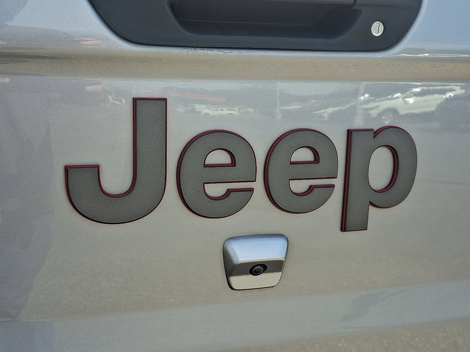 2020 Jeep Gladiator Rubicon photo 28