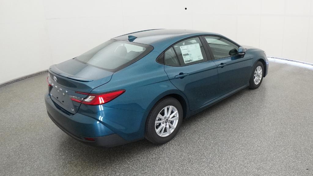 2026 Toyota Camry LE photo 22