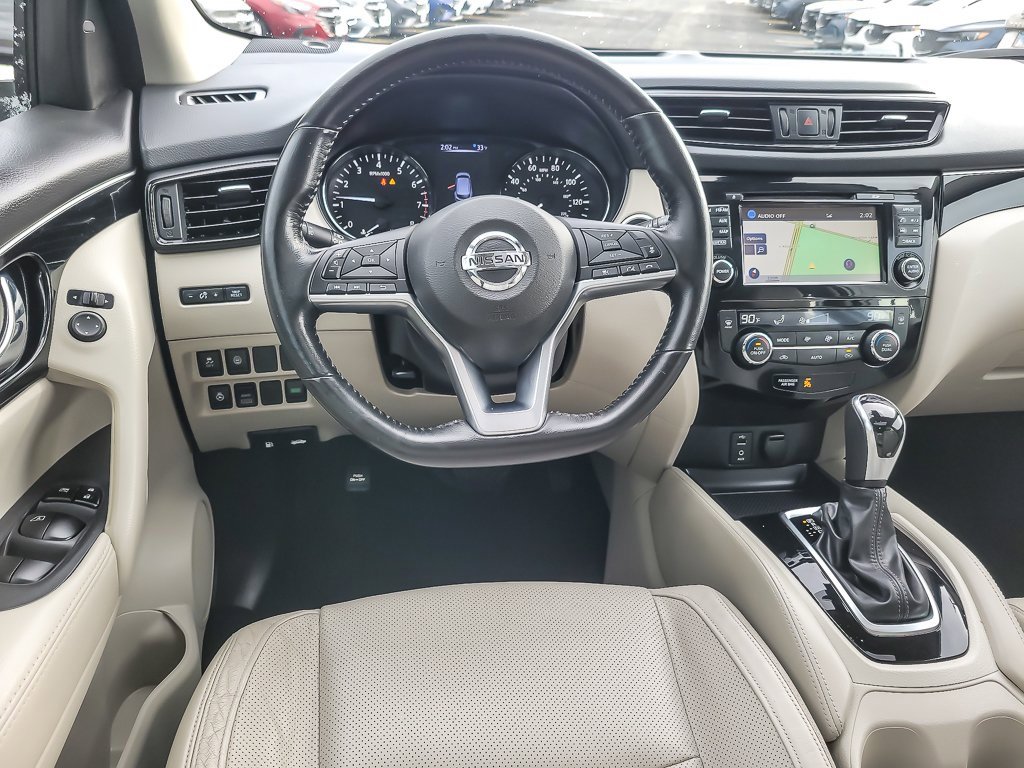 2017 NISSAN ROGUE SPORT - Image 11