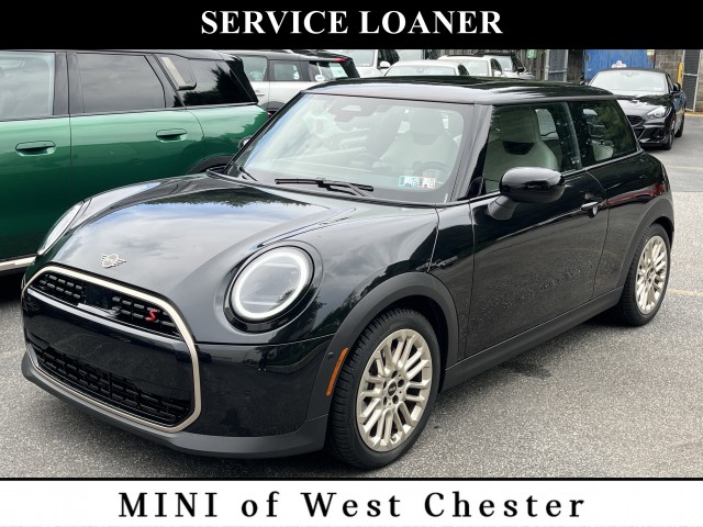 2025 MINI Hardtop 2 Door S's photo