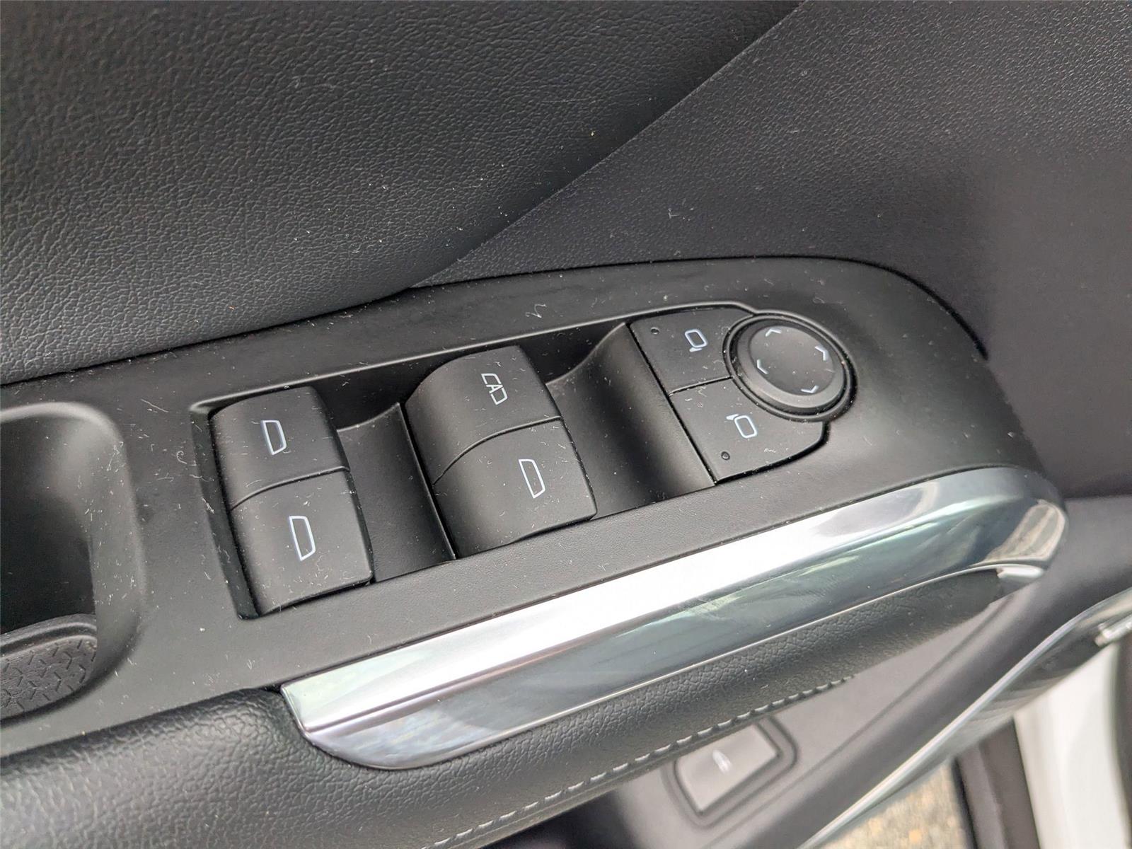 2024 Chevrolet Traverse 1LT photo 12