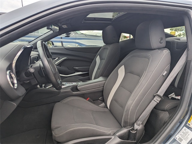 2023 Chevrolet Camaro 1LS 1LT photo 5