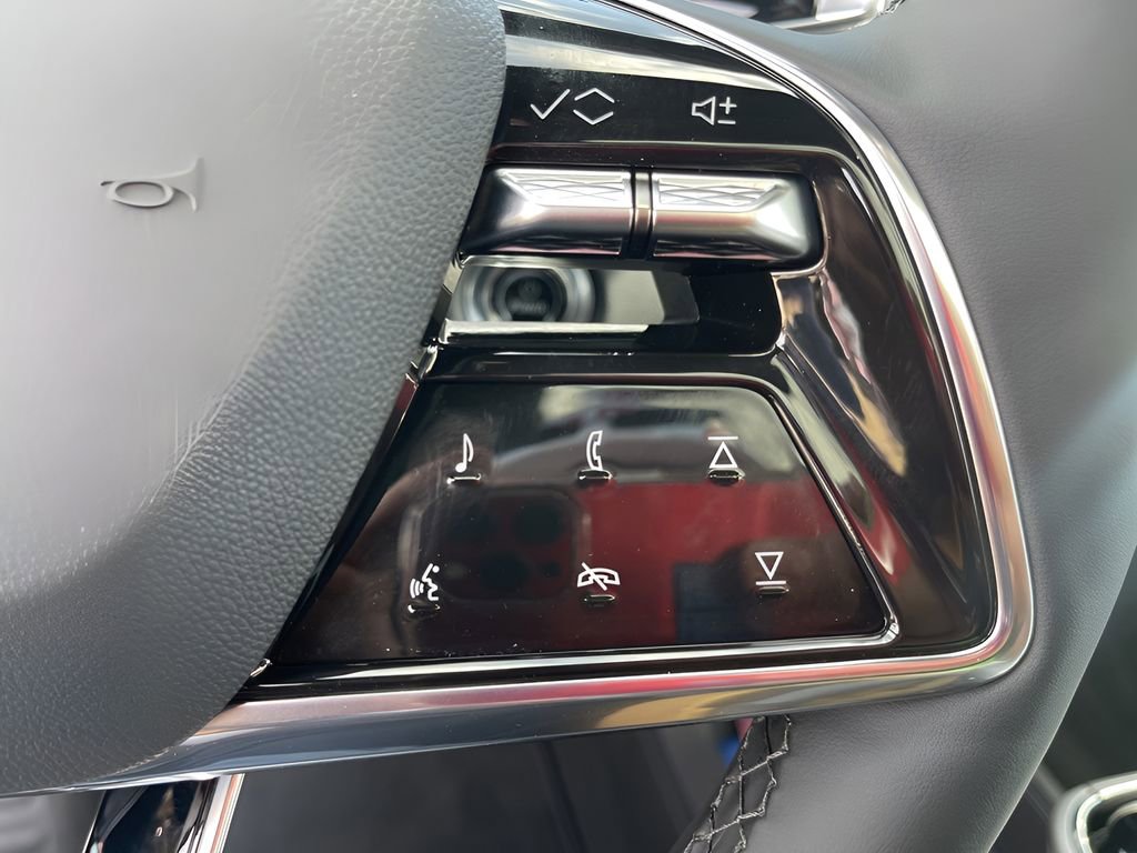 2025 Cadillac Lyriq Sport photo 23