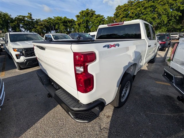 2025 Chevrolet Silverado 1500 photo 11