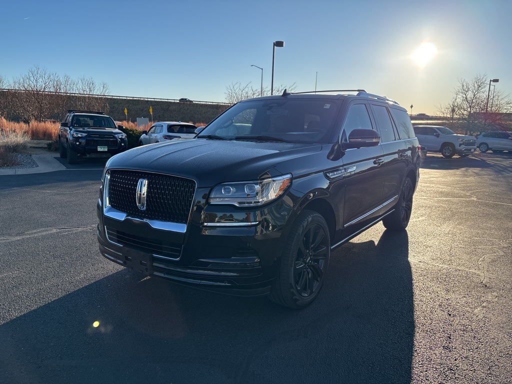 2024 Lincoln Navigator Reserve's photo