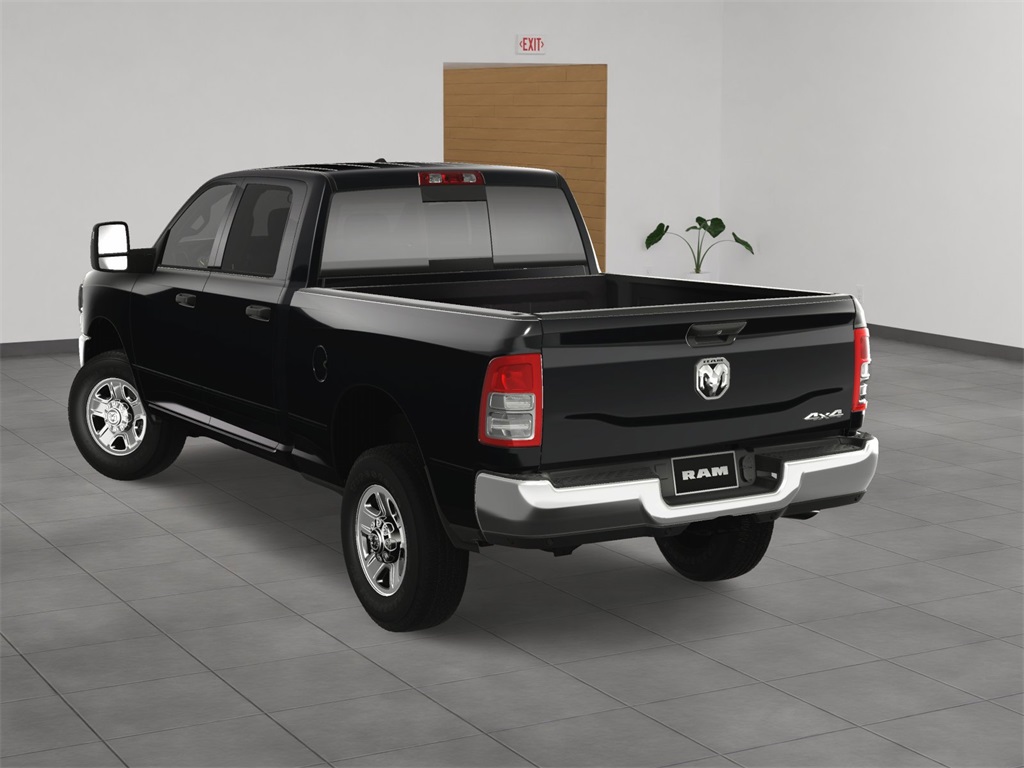 2024 Ram 3500 Tradesman photo 4