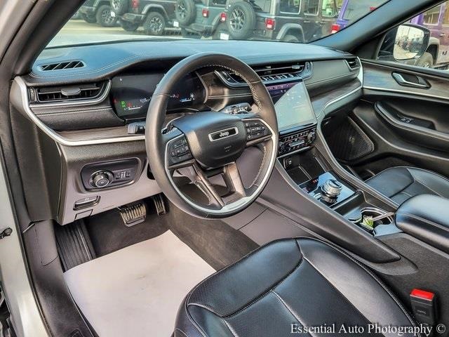 2024 JEEP GRAND CHEROKEE L - Image 9