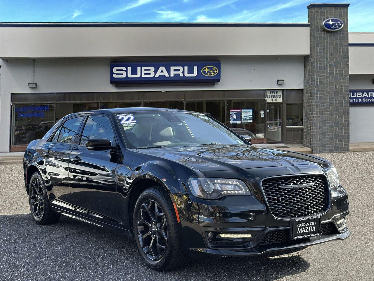 2022 Chrysler 300 Touring L's photo