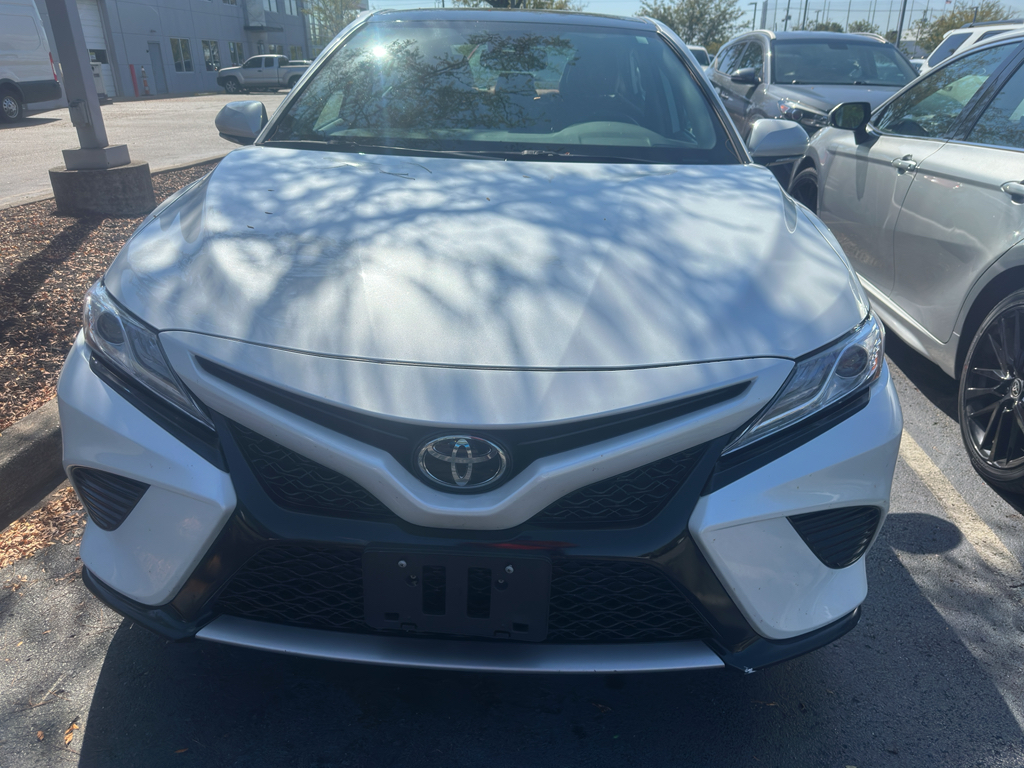 2020 Toyota Camry XSE photo 2