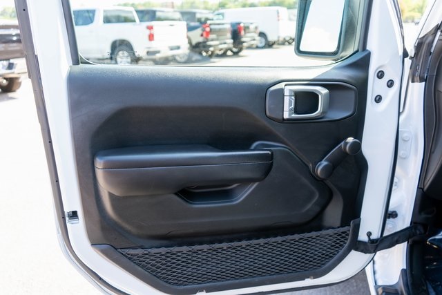 2021 Jeep Wrangler Sport photo 11