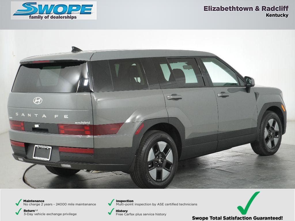 2026 Hyundai Santa Fe SE photo 3