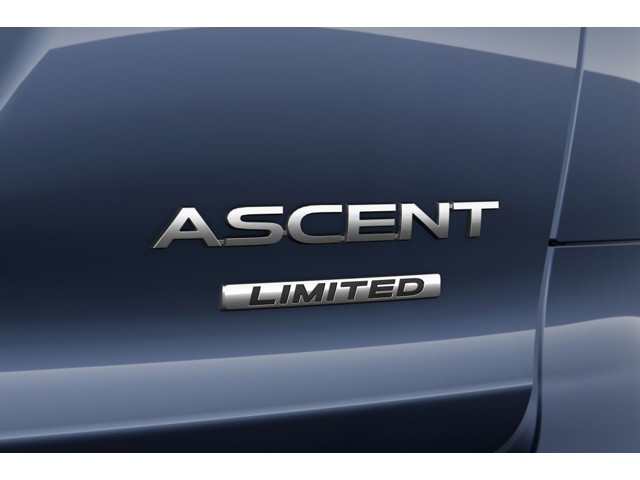 2025 Subaru Ascent Limited photo 12