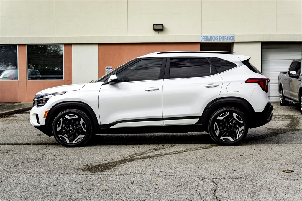 2024 Kia Seltos SX photo 4