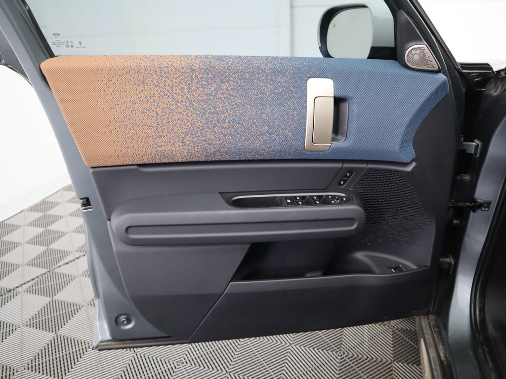 2025 Mini Countryman ALL4 Signature photo 24