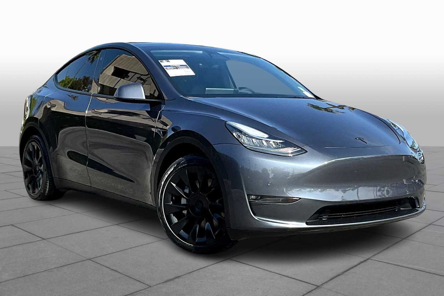 Used 2021 Tesla Model Y Long Range with VIN 5YJYGDEE9MF217967 for sale in Newport Beach, CA