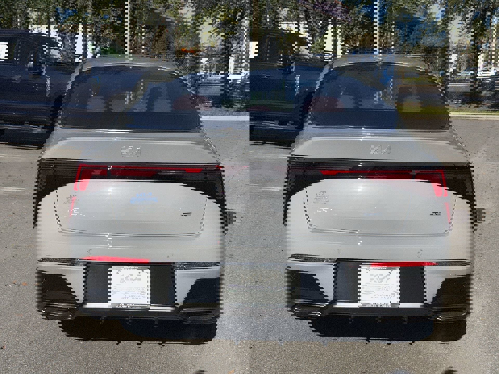 2026 Kia K5 GT-Line photo 3