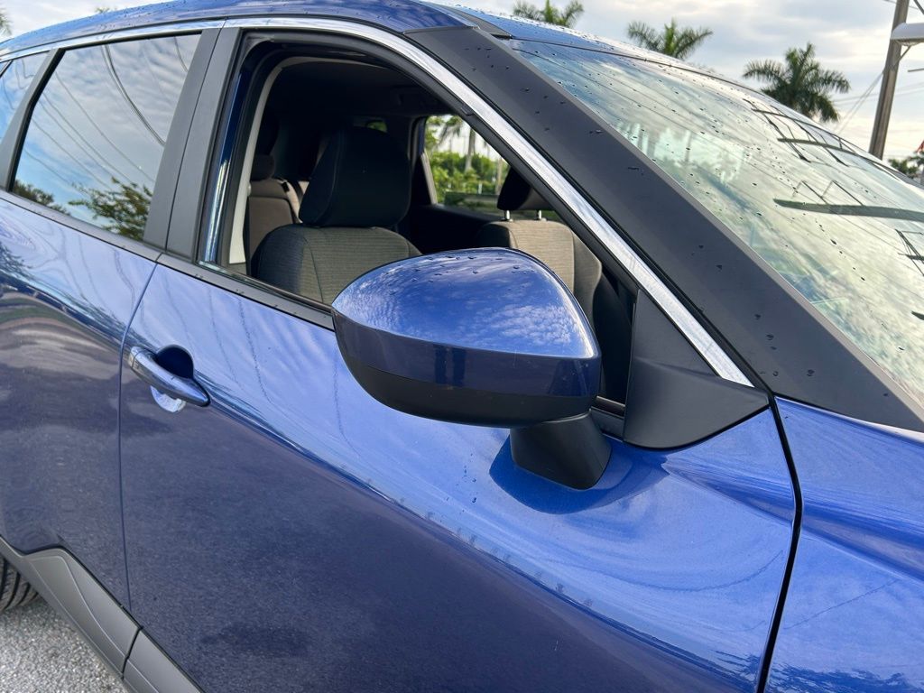 2023 Nissan Rogue SV photo 22