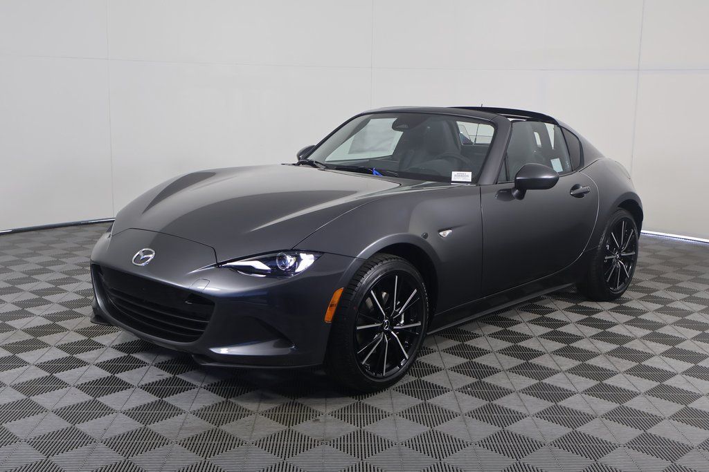 2025 Mazda MX-5 Miata Miata RF Grand Touring photo 3