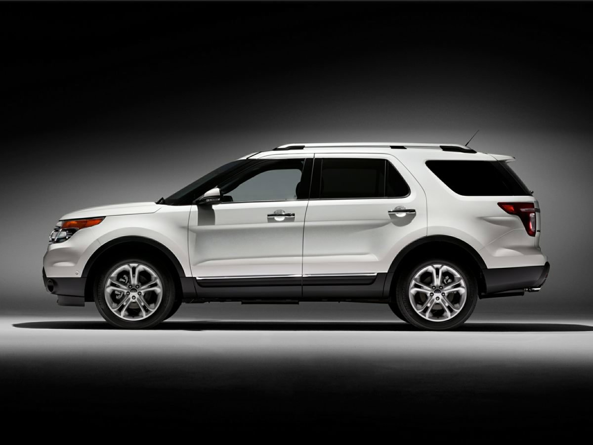 2012 Ford Explorer XLT's photo